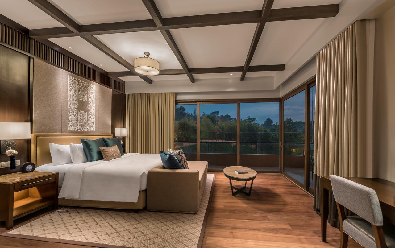 Anya Resort Tagaytay Tagaytay City Extérieur photo